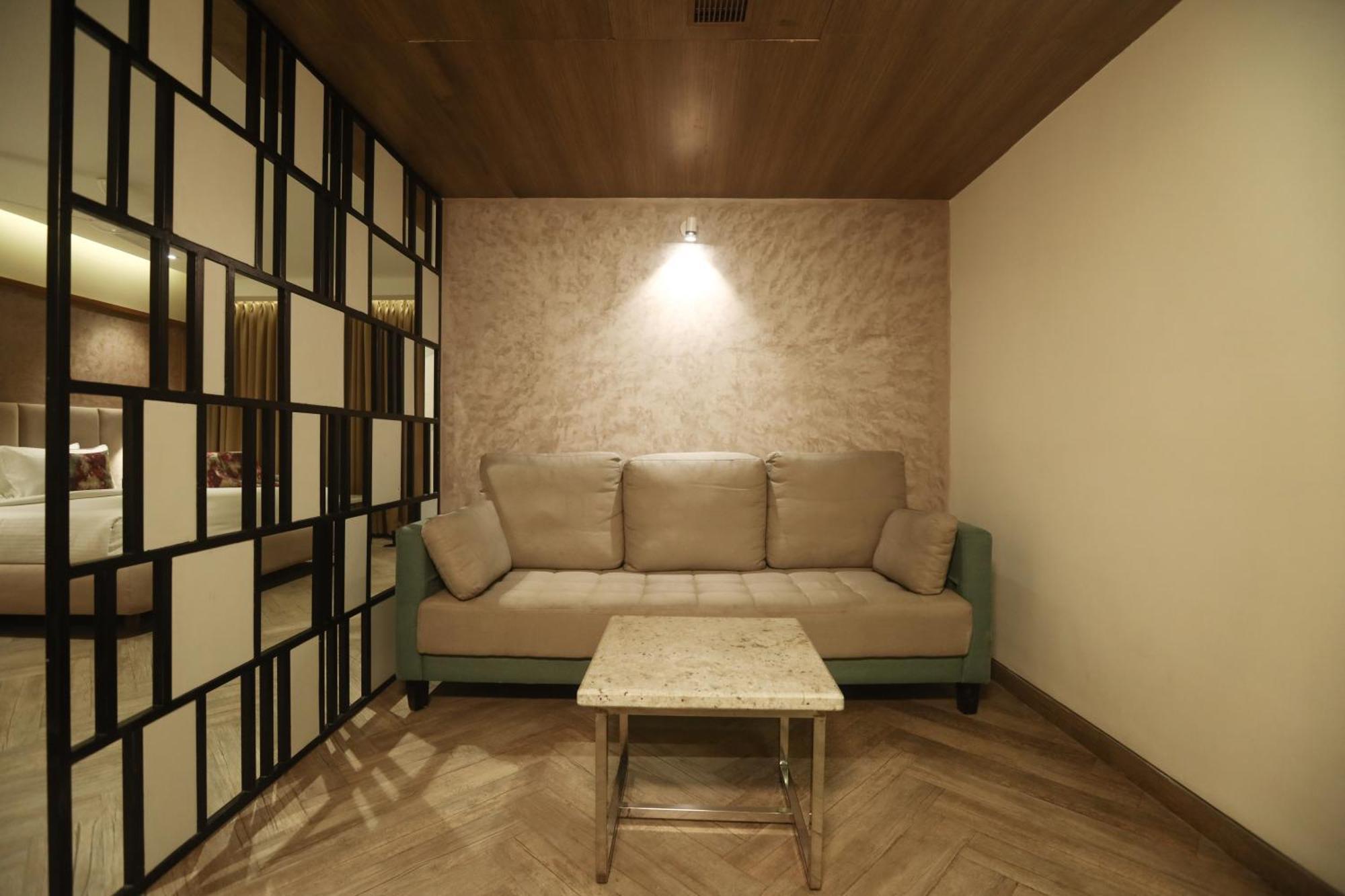 Mango Hill Central Chennai Ngoại thất bức ảnh